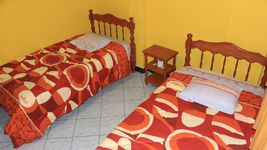 Hospedaje Karol Ayacucho Quarto foto