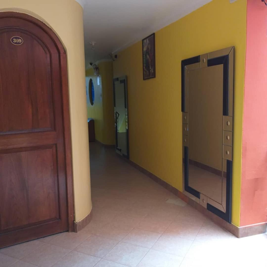 Hospedaje Karol Ayacucho Exterior foto