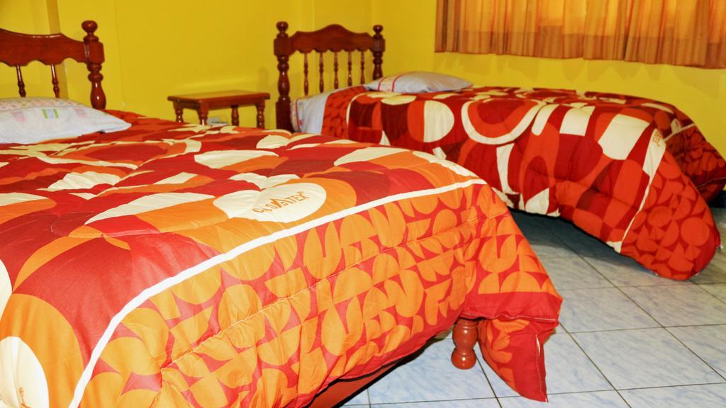 Hospedaje Karol Ayacucho Quarto foto